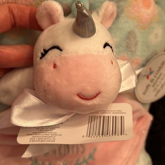 Baby starters NWT adorable baby blanket with a unicorn softee! - Picture 6 of 11